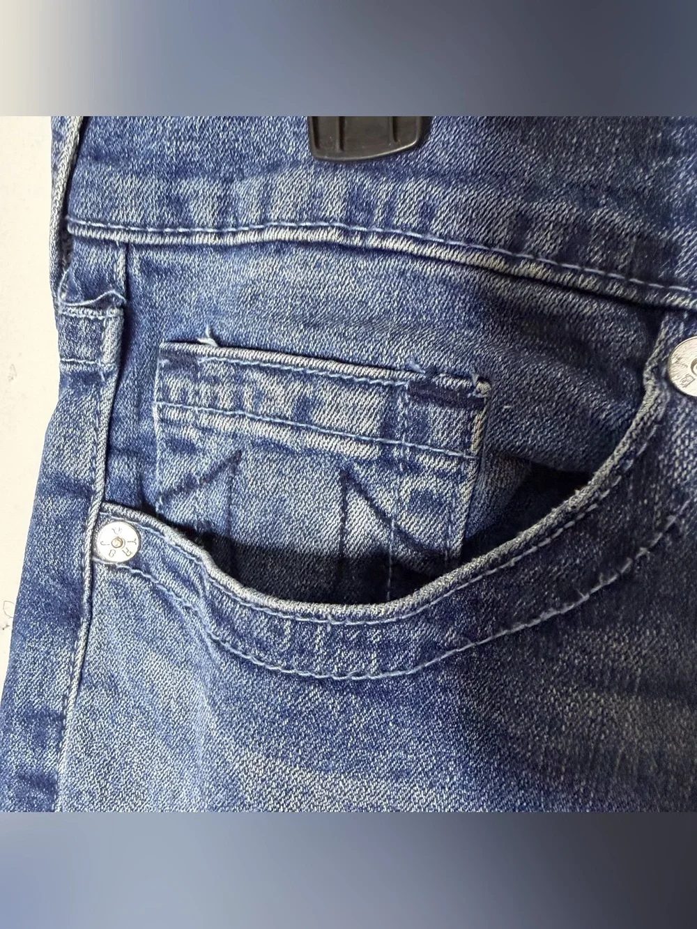 True religion Ricky relaxed straight jeans size 33